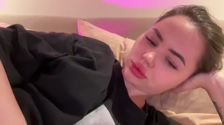 AlmaryKim cam show video 8/25/2025