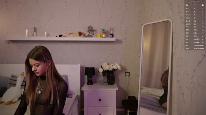 AnneVerity cam show video 8/20/2025