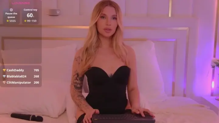 AriellaMelo cam show video 8/21/2025