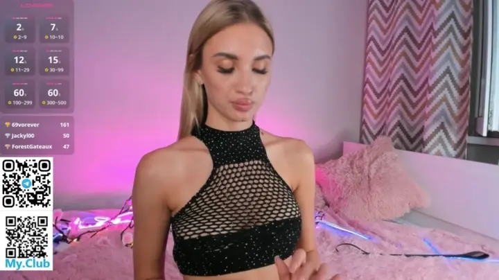 Danger_Bella cam show video 8/25/2025