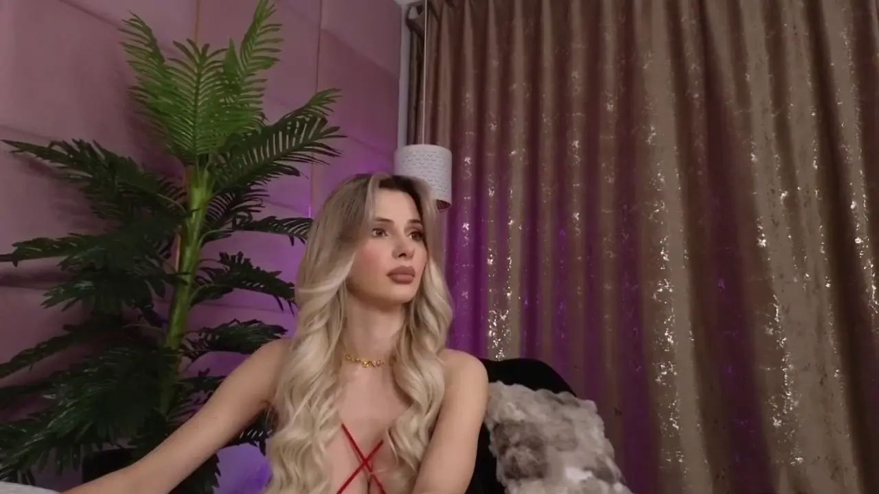 Elliblue cam show video 11/4/2025