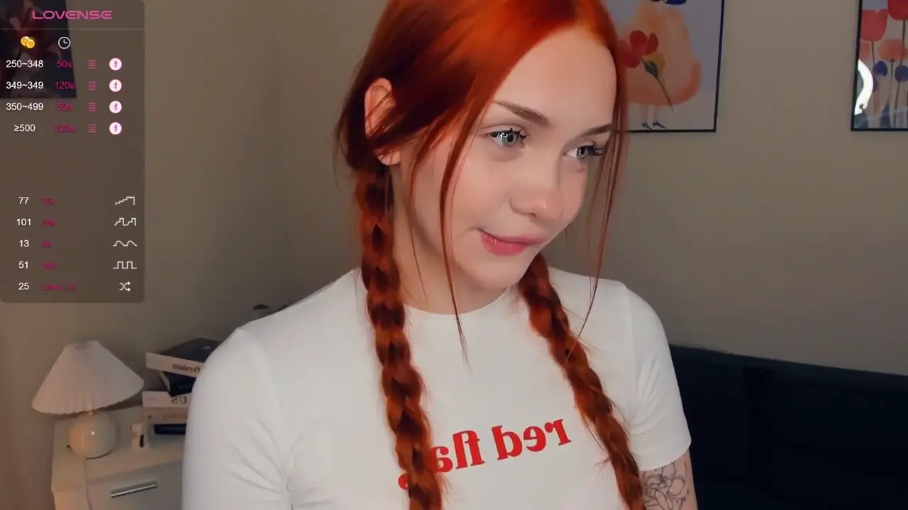 Foxy_blush cam show video 12/12/2025