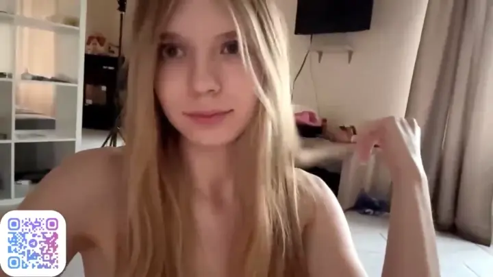 FruityXo cam show video 9/18/2025