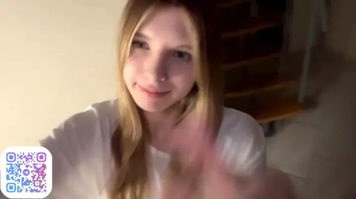 FruityXo cam show video 8/22/2025