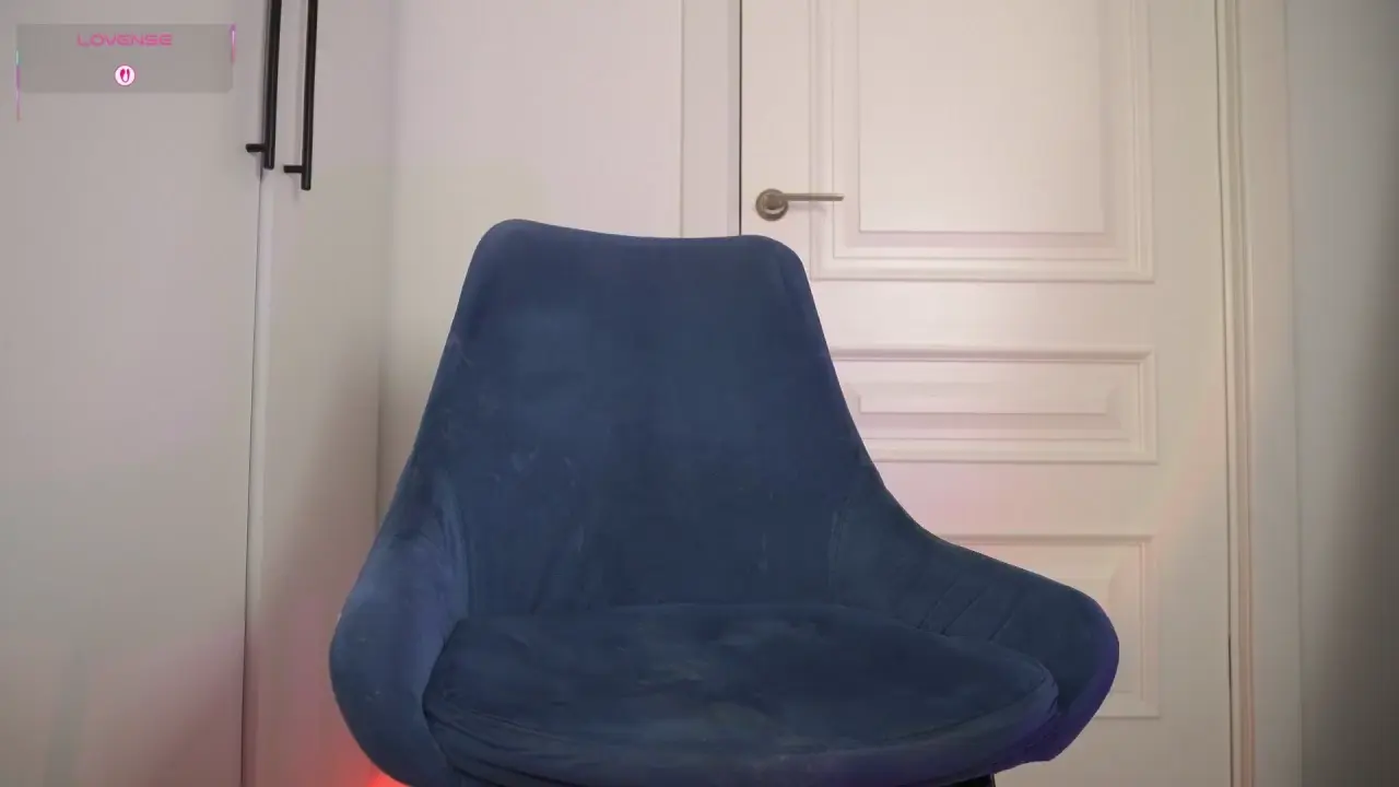 GlamourNova cam show video 10/24/2025