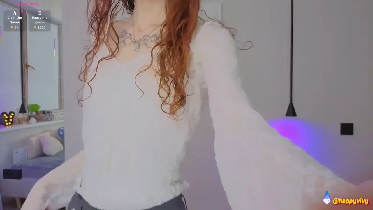 happyvivy cam show video 10/3/2025