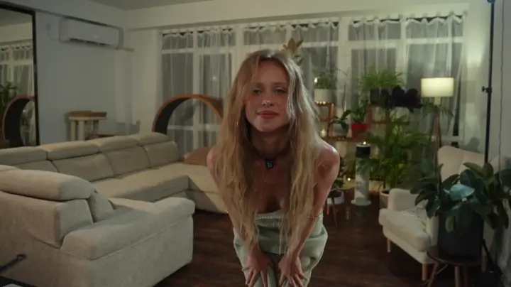 HeyBananas cam show video 8/4/2025