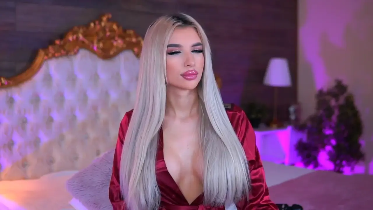 juicy_jessye cam show video 10/27/2025