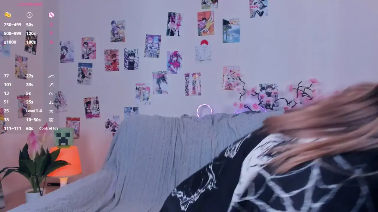 little__caprice cam show video 4/25/2026