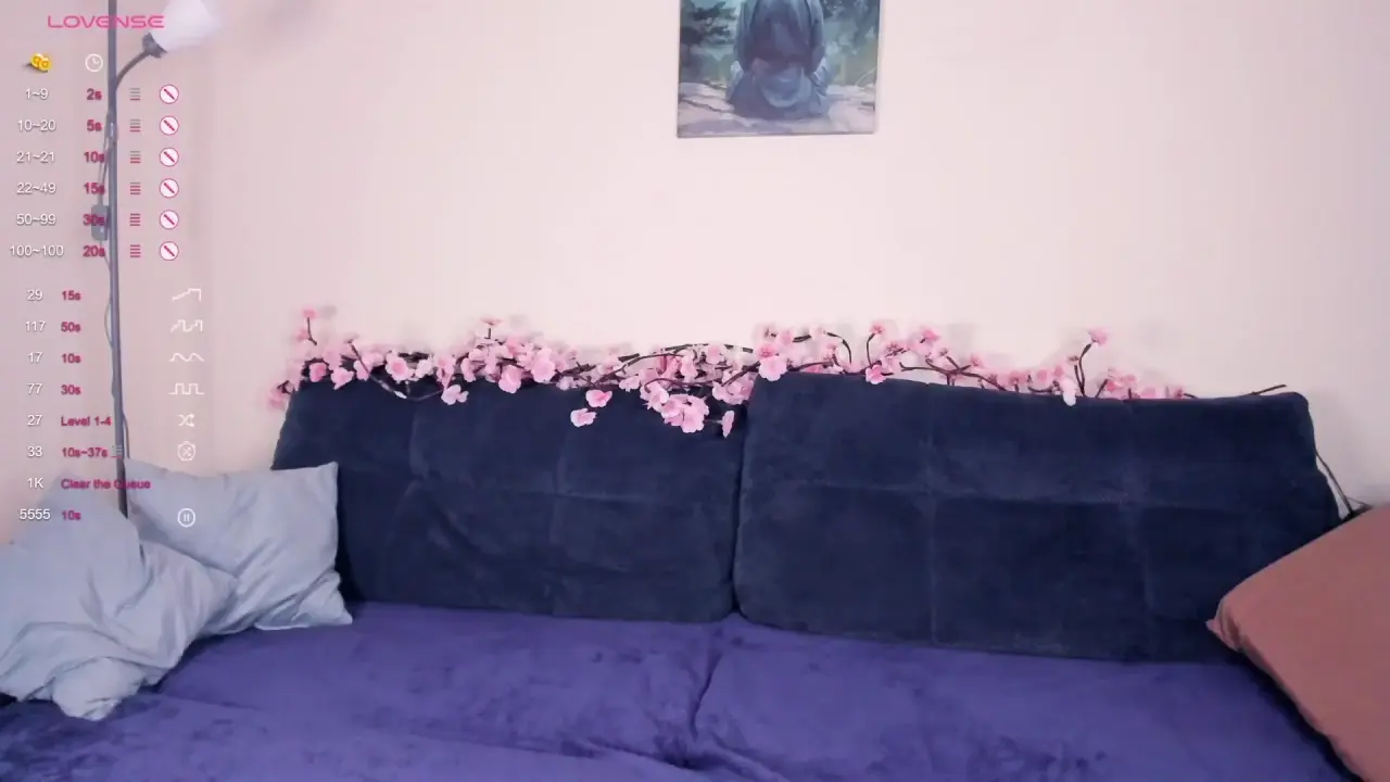 Megan--chan cam show video 10/31/2025