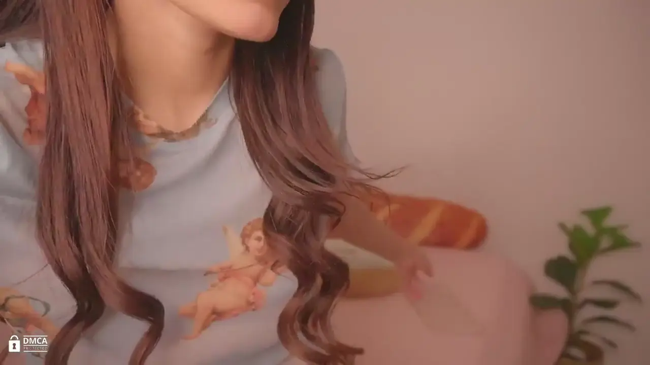 mila_1 cam show video 1/27/2026