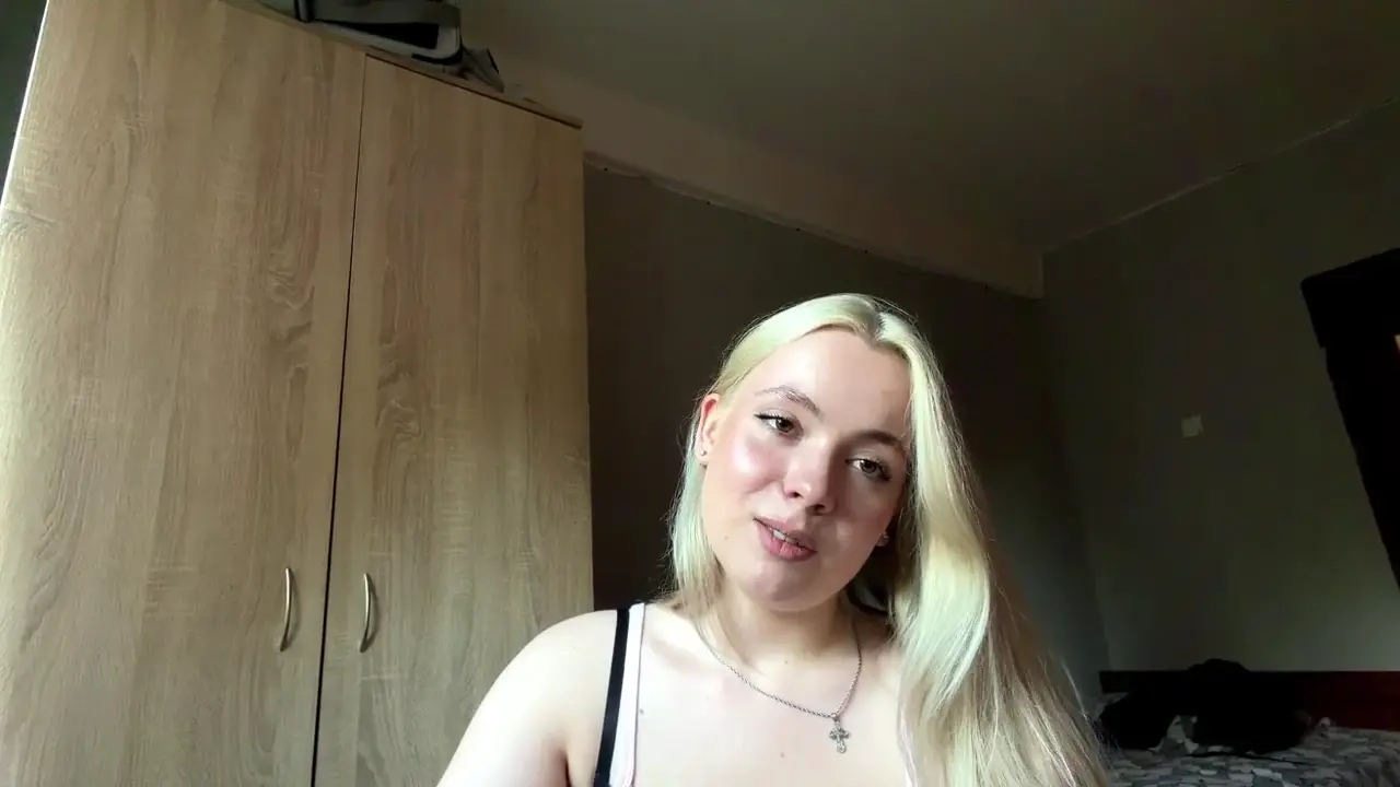 omilia cam show video 8/10/2026