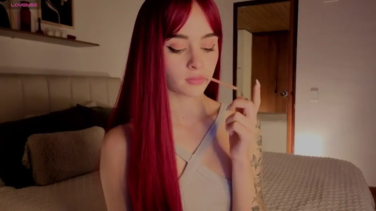 Roxxy_mora cam show video 10/15/2025