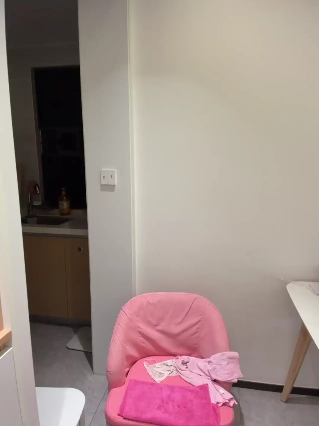 Selenaaaaa- cam show video 3/7/2026