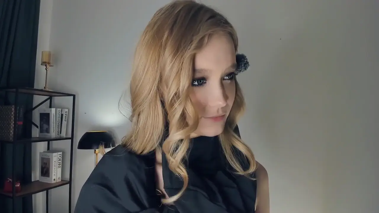 SerrenaAa cam show video 2/1/2026