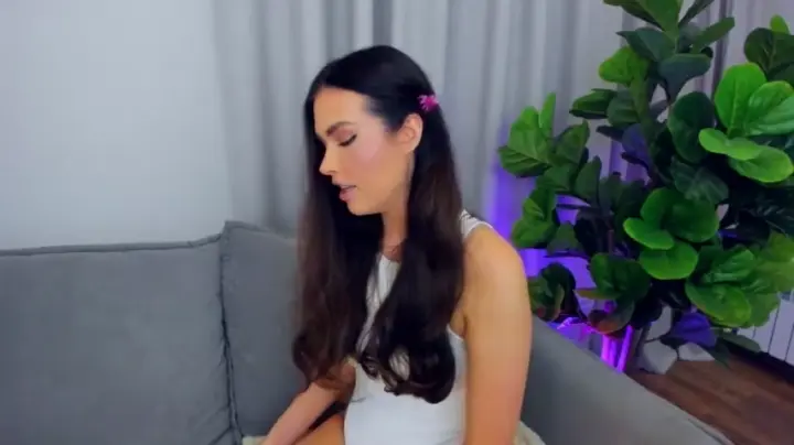 sexyangeloux cam show video 8/3/2025