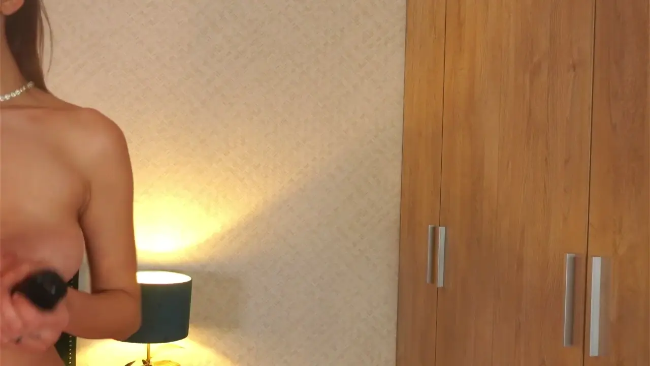 VitoriaCarusso cam show video 12/19/2025