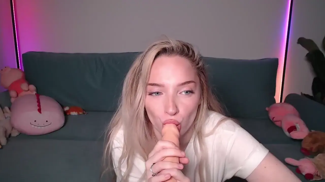 vivianwinters cam show video 11/28/2025