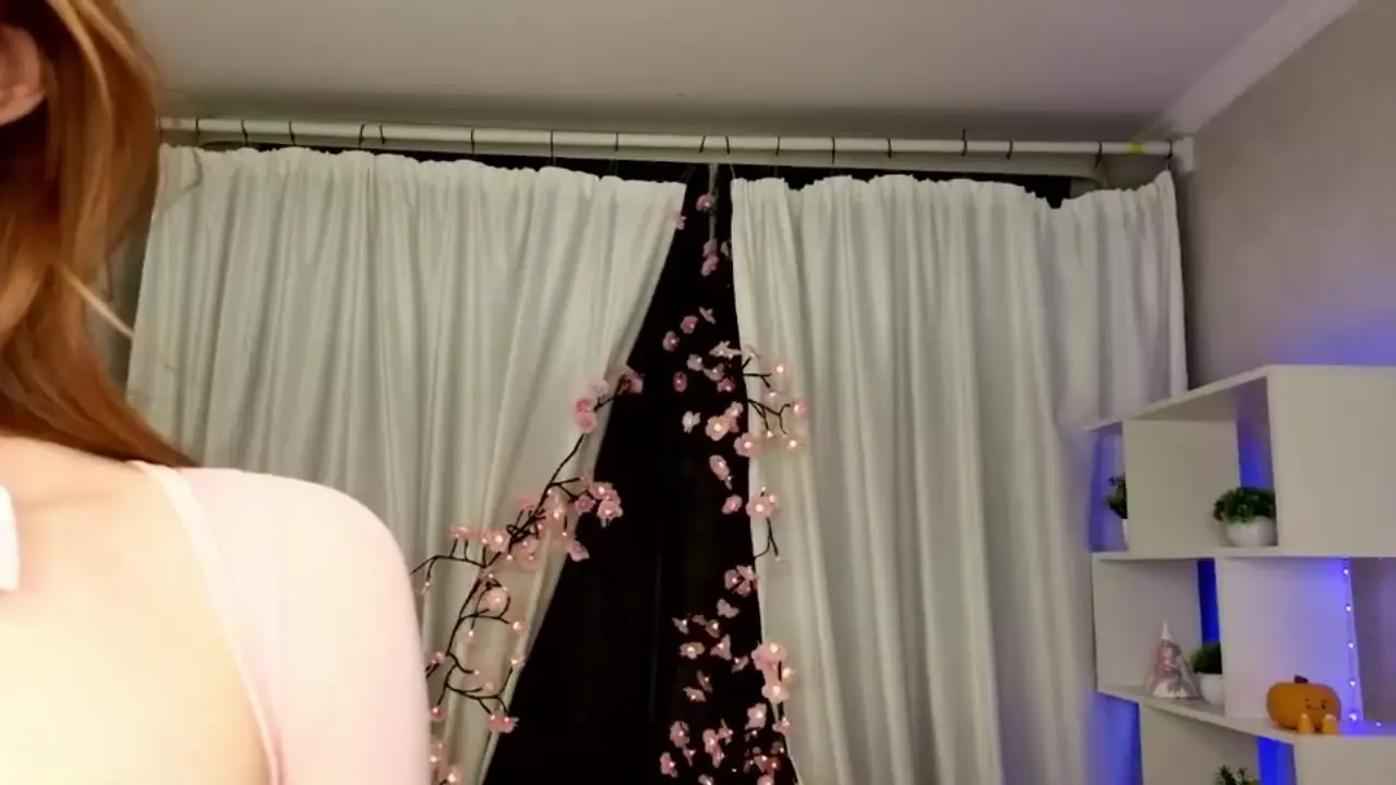 wtffox cam show video 5/2/2026