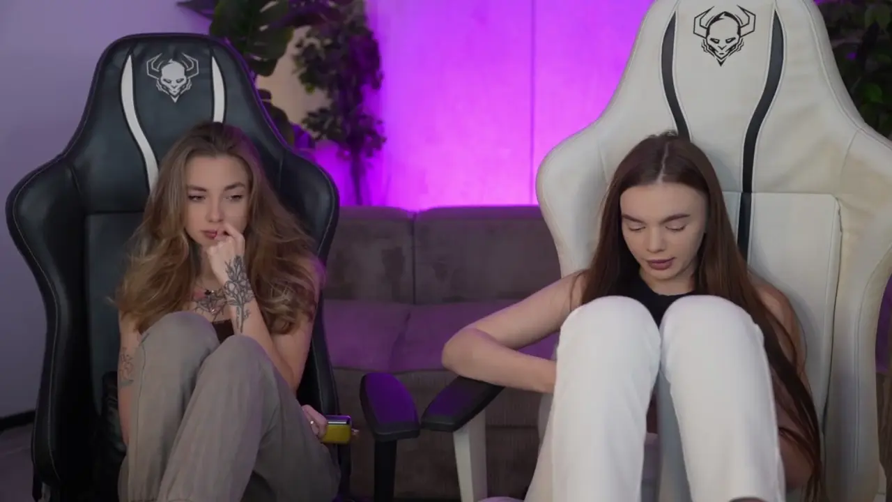 Zlata_Sky cam show video 10/2/2025