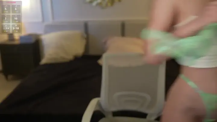 Zlata_Sky cam show video 8/14/2025